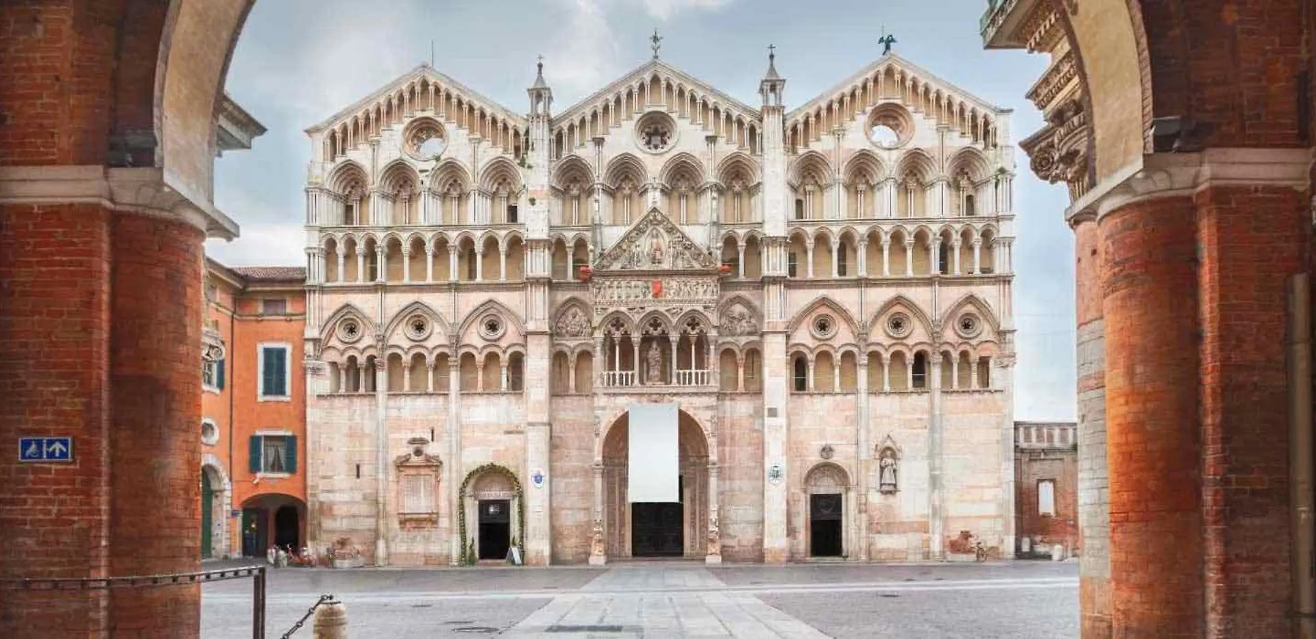 Dimora D'Arte Apartment Ferrara 0*,